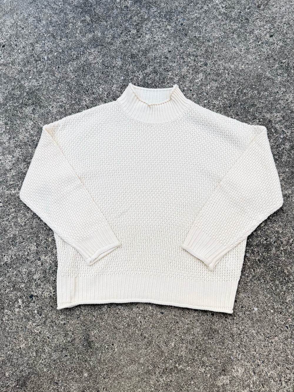 Dokotoo Cream Mock Neck Knit Sweater Size XL Soft Cozy Minimalist